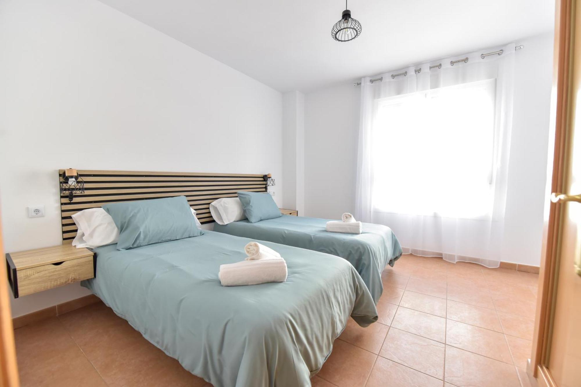 New Premium Apartment - Free Parking & Pools La Algaba Екстер'єр фото