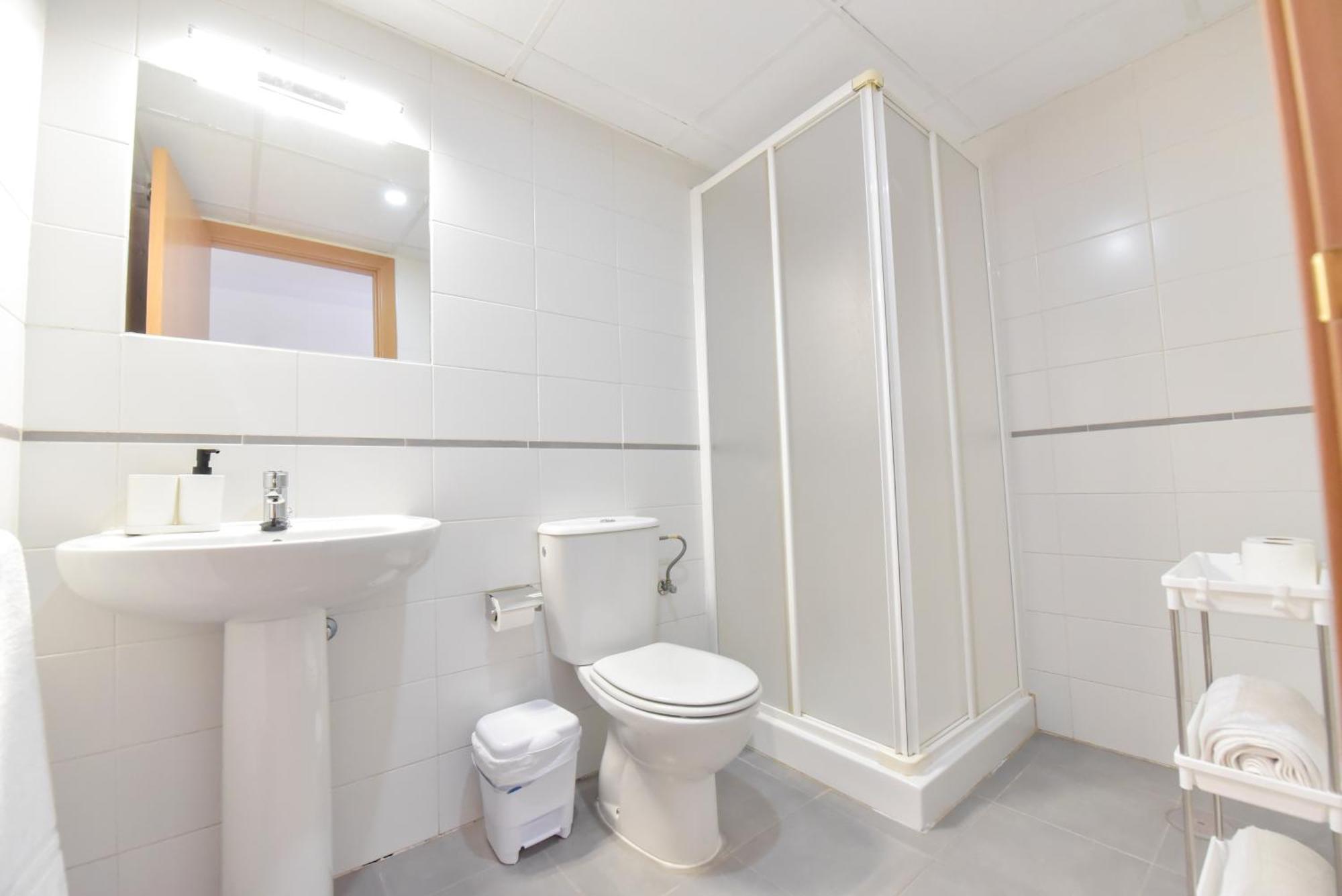 New Premium Apartment - Free Parking & Pools La Algaba Екстер'єр фото