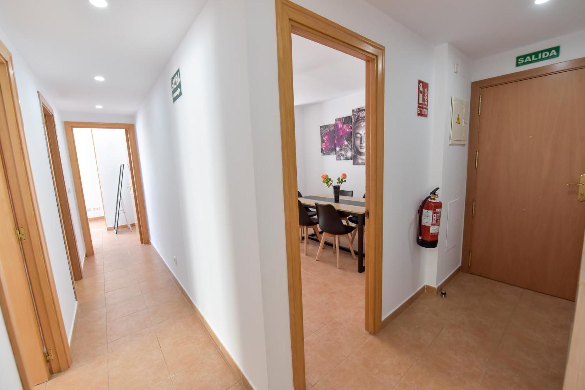 New Premium Apartment - Free Parking & Pools La Algaba Екстер'єр фото