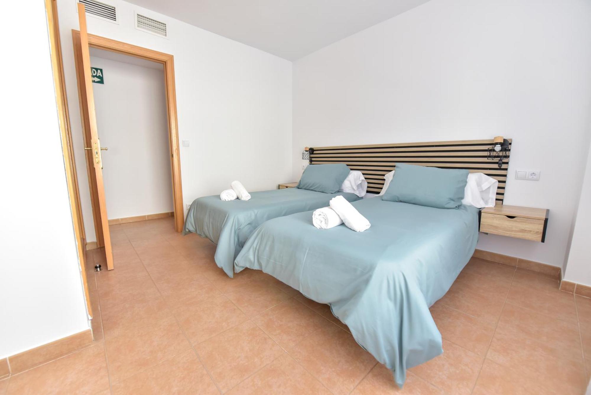 New Premium Apartment - Free Parking & Pools La Algaba Екстер'єр фото
