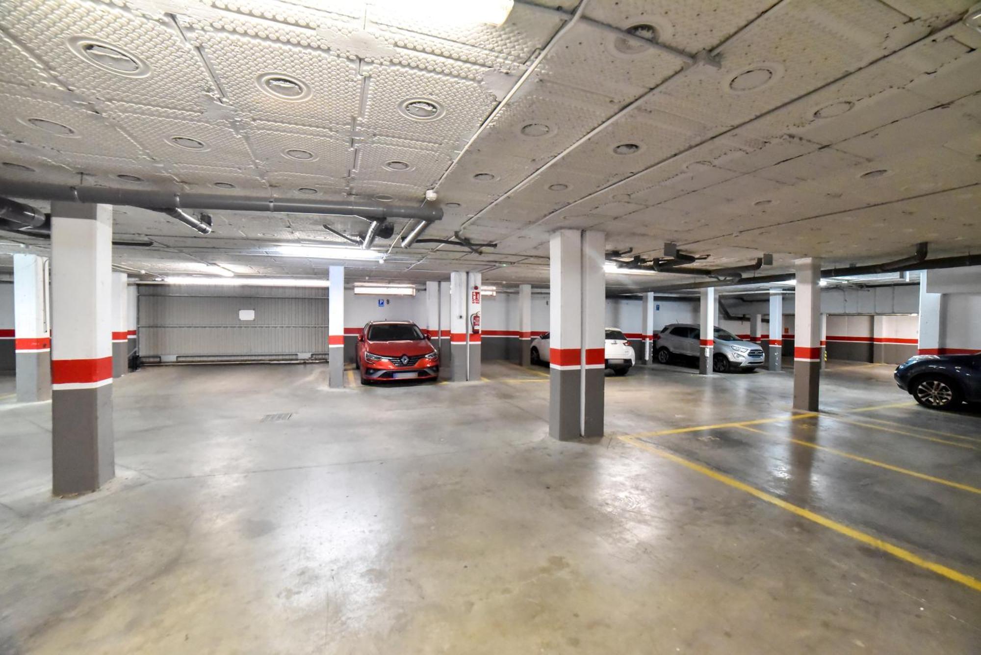 New Premium Apartment - Free Parking & Pools La Algaba Екстер'єр фото