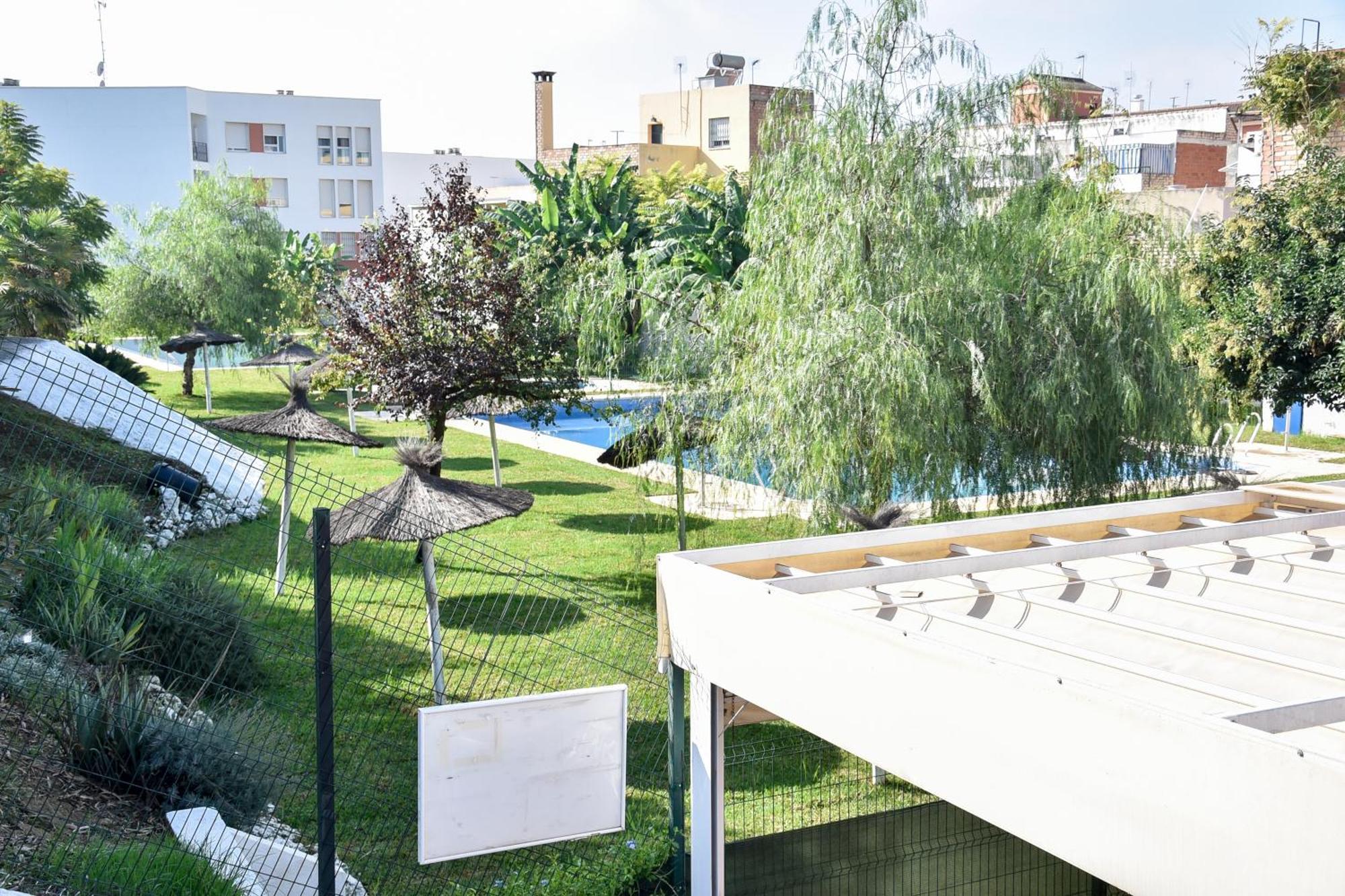 New Premium Apartment - Free Parking & Pools La Algaba Екстер'єр фото
